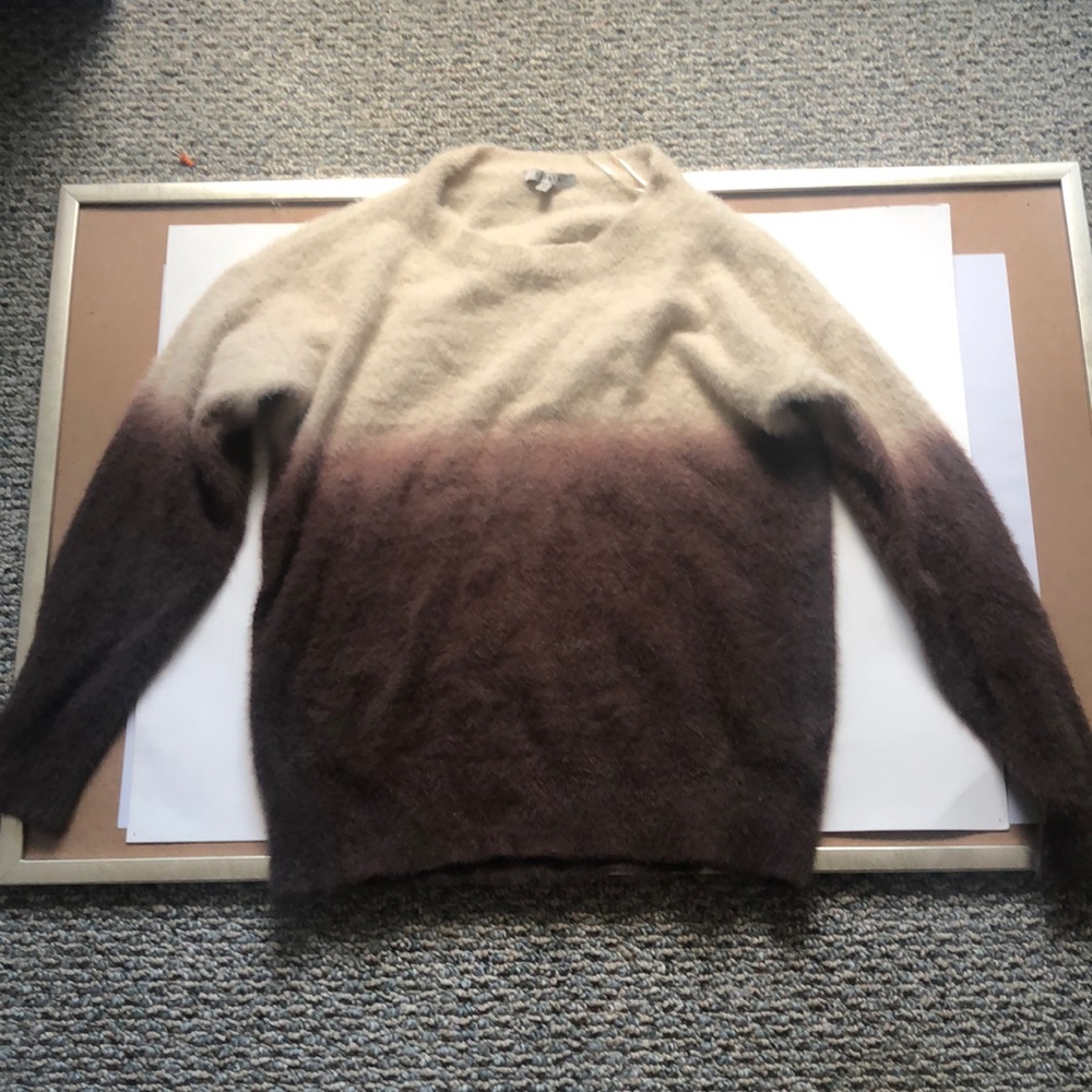 Fur-like ombre sweater